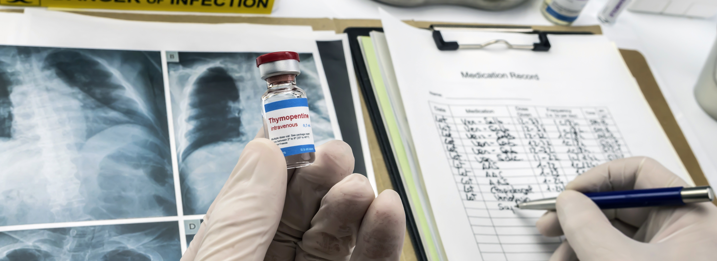 FDA-inspector-looking-at-labeling